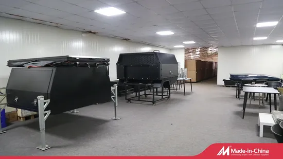 Custom Indoor and out Door Modern Metal Flower Pot Planter for Hotel and Mall 